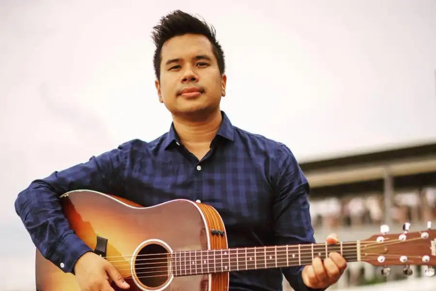 david-thong-2-900×600 musician david thong